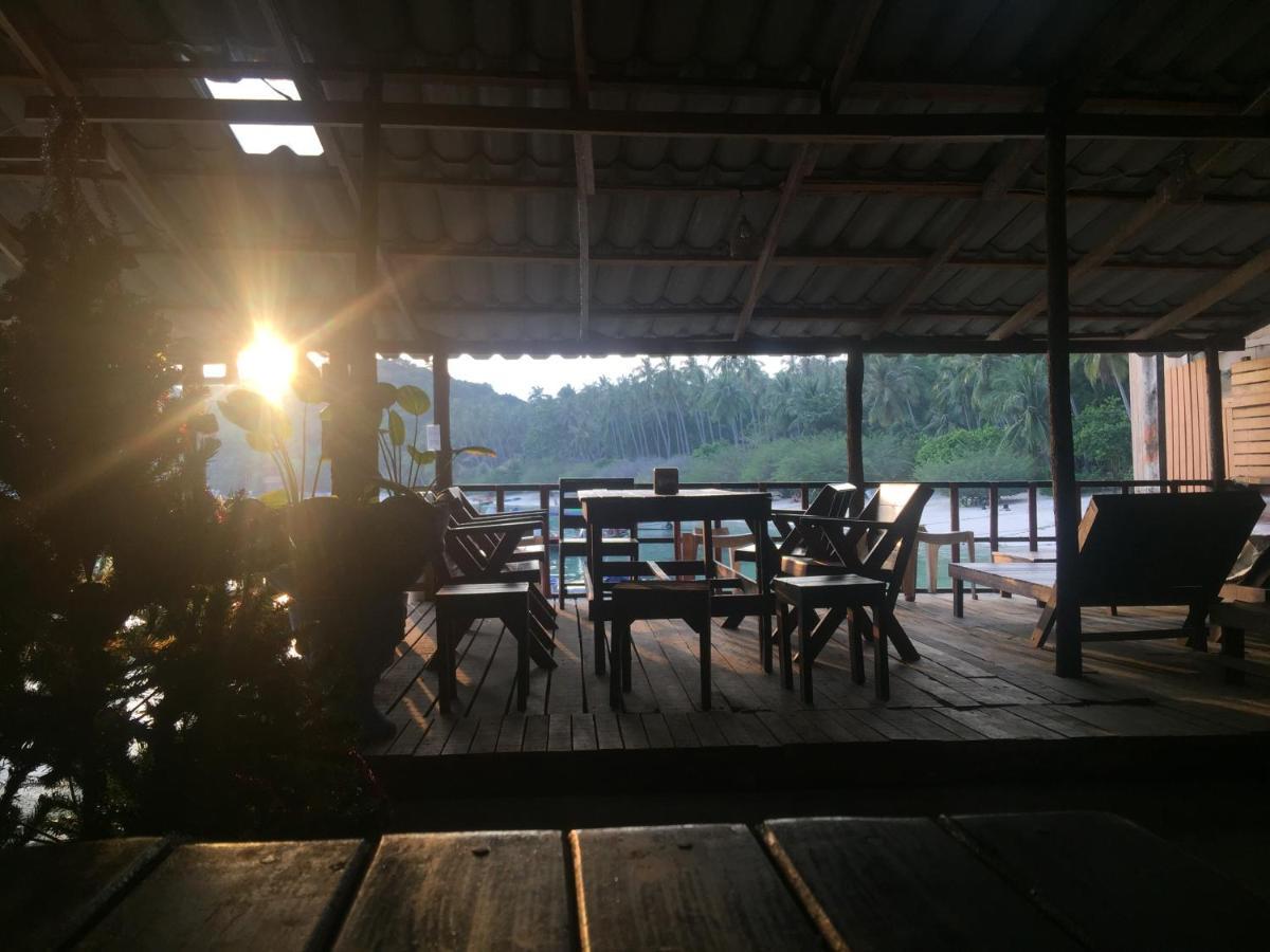 Rocky Resort Ko Tao Exterior foto